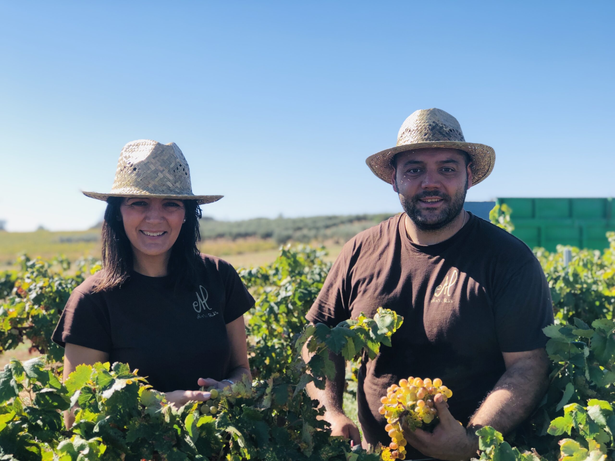 “Un vino único en homenaje a una madre: Marisol Rubio” en el periódico ABC