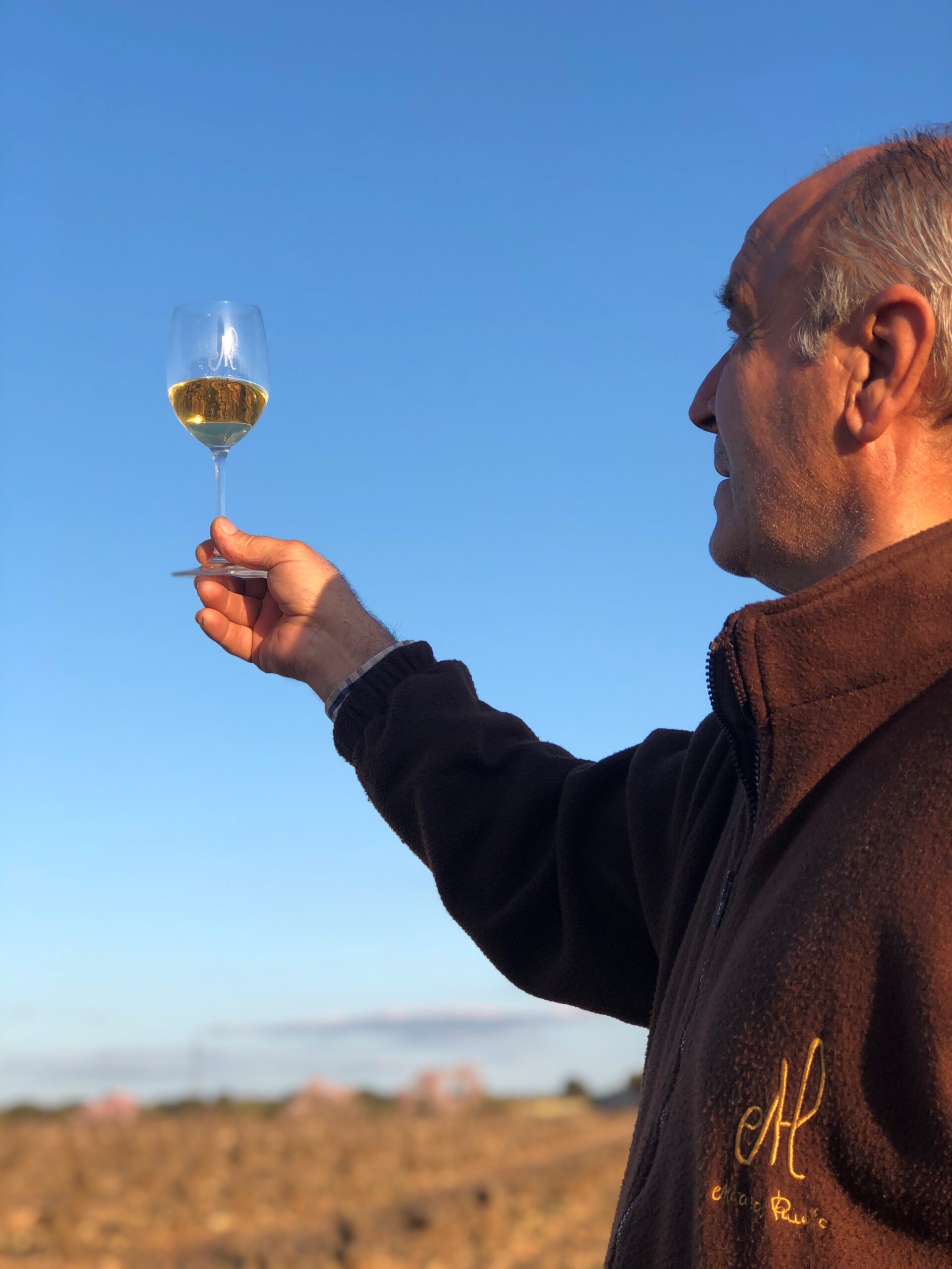 “5 barricas” trae a su portada bodegas Marisol Rubio